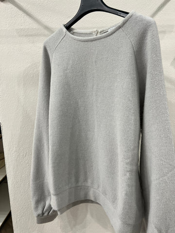 Maglione grigio in angora